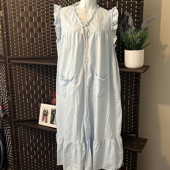 True Colors Nightgown PJs Womens 1X Plus Blue Ruffle Country light blue - Picture 1 of 8
